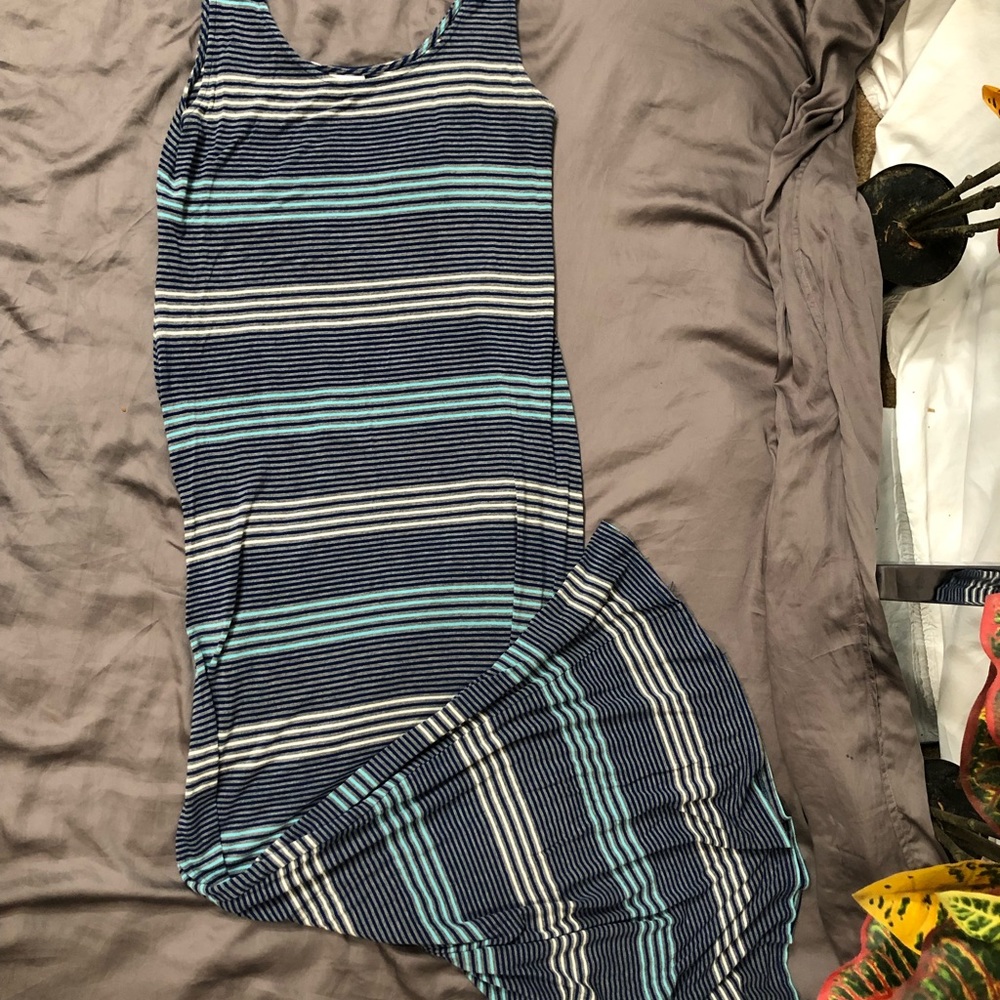 Merona long dress m (runs large)